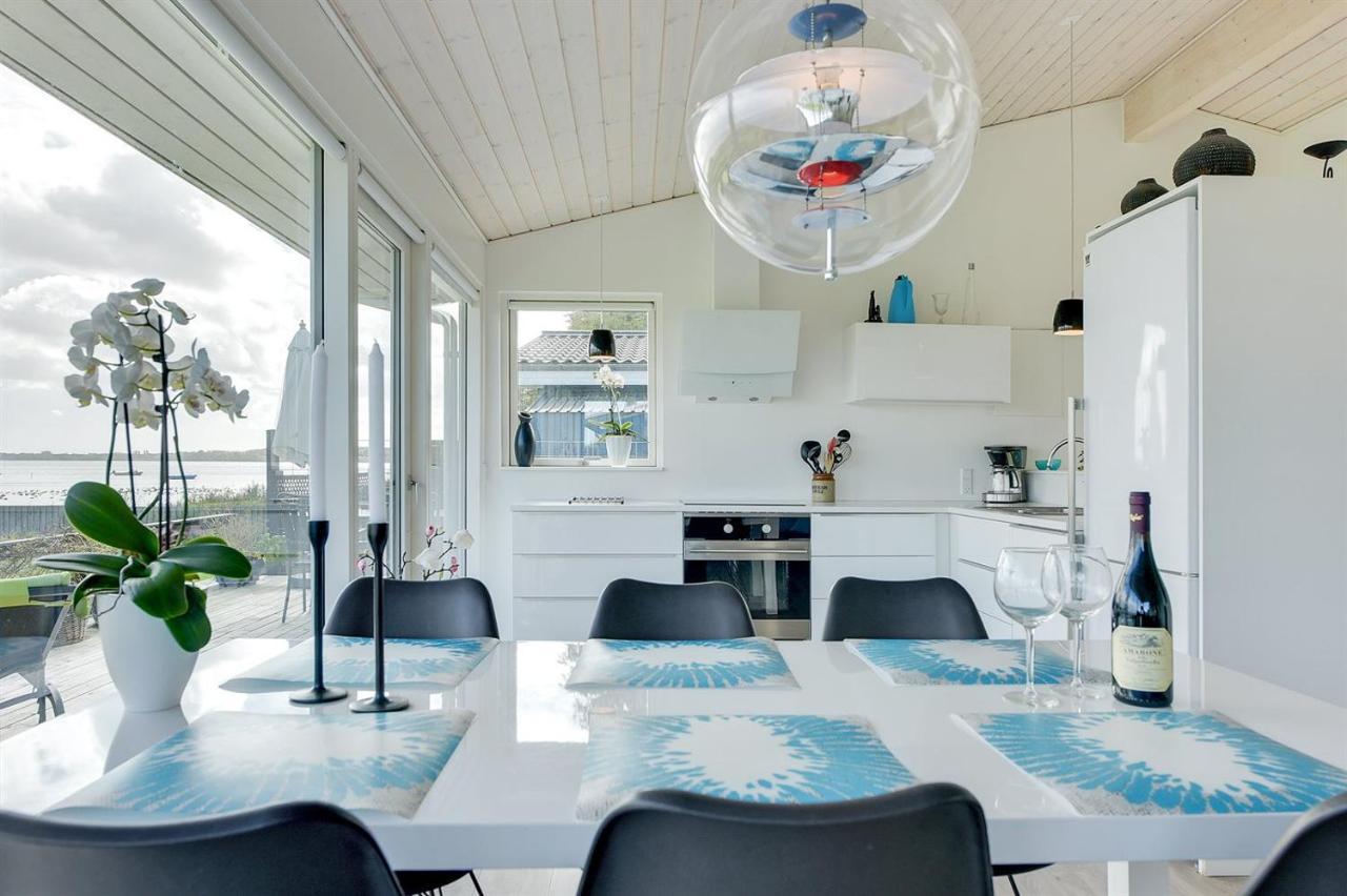 Eksklusiv Feriebolig Med Panoramaudsigt Villa Munkebo Luaran gambar